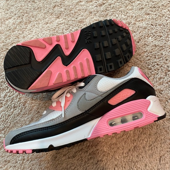 ‼️PRICE FIRM‼️Nike Air max 90 pink white black - Picture 6 of 9